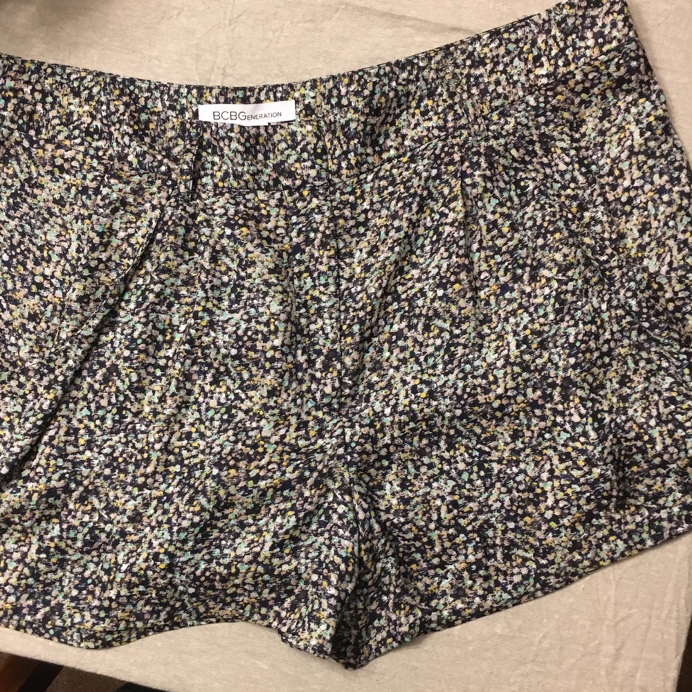 Adorable shorts!
